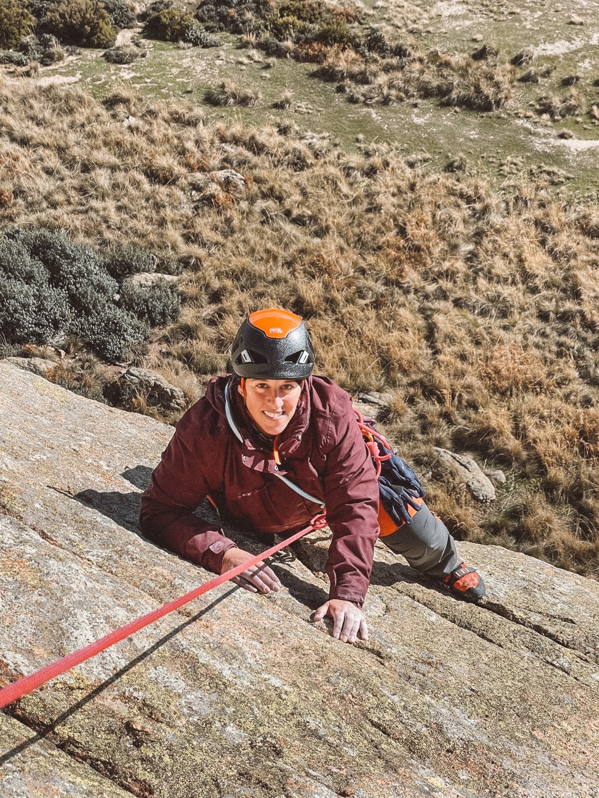 Escalar en La Pedriza: los mejores sectores de iniciación en Madrid